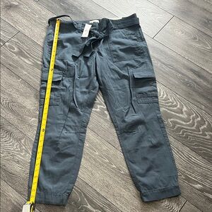 LOFT Men's Dark Gray Cargo Pants